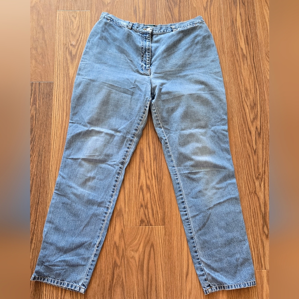 Lauren Ralph Lauren Straight-Leg High Rise Denim Jeans in Light Blue Wash